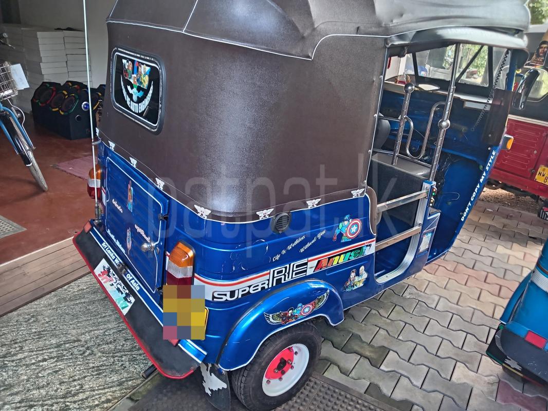 Bajaj 2 stroke 2004 - Used Three wheeler sale in Sri Lanka - patpat.lk
