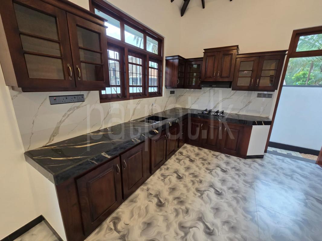 House for Sale in Negombo ads-image-1