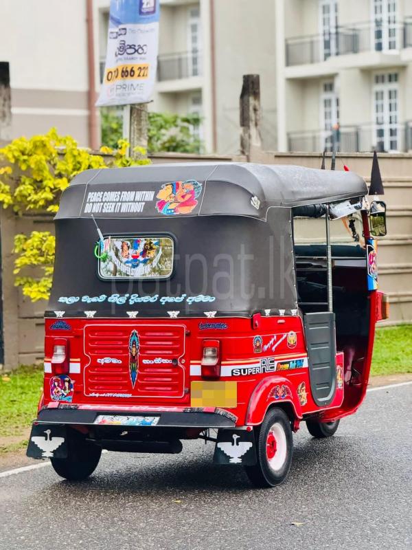 Bajaj Three Wheel 2010 - பயன்படுத்தப்பட்டது முச்சக்கர வண்டி sale in Sri Lanka - patpat.lk
