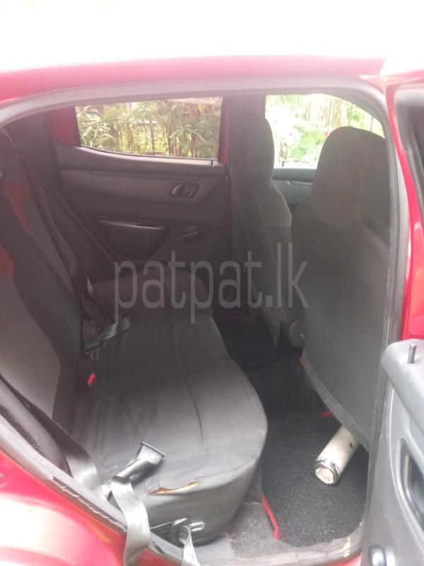 Renault KWID 2016 - பயன்படுத்தப்பட்டது கார் sale in Sri Lanka - patpat.lk