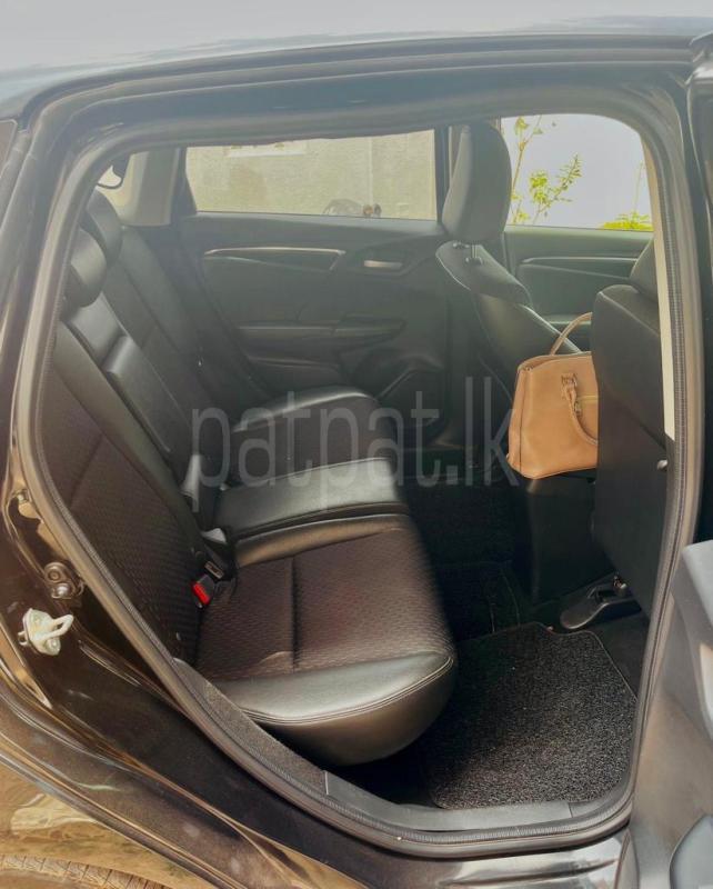 Honda Fit 2014 - பயன்படுத்தப்பட்டது கார் sale in Sri Lanka - patpat.lk
