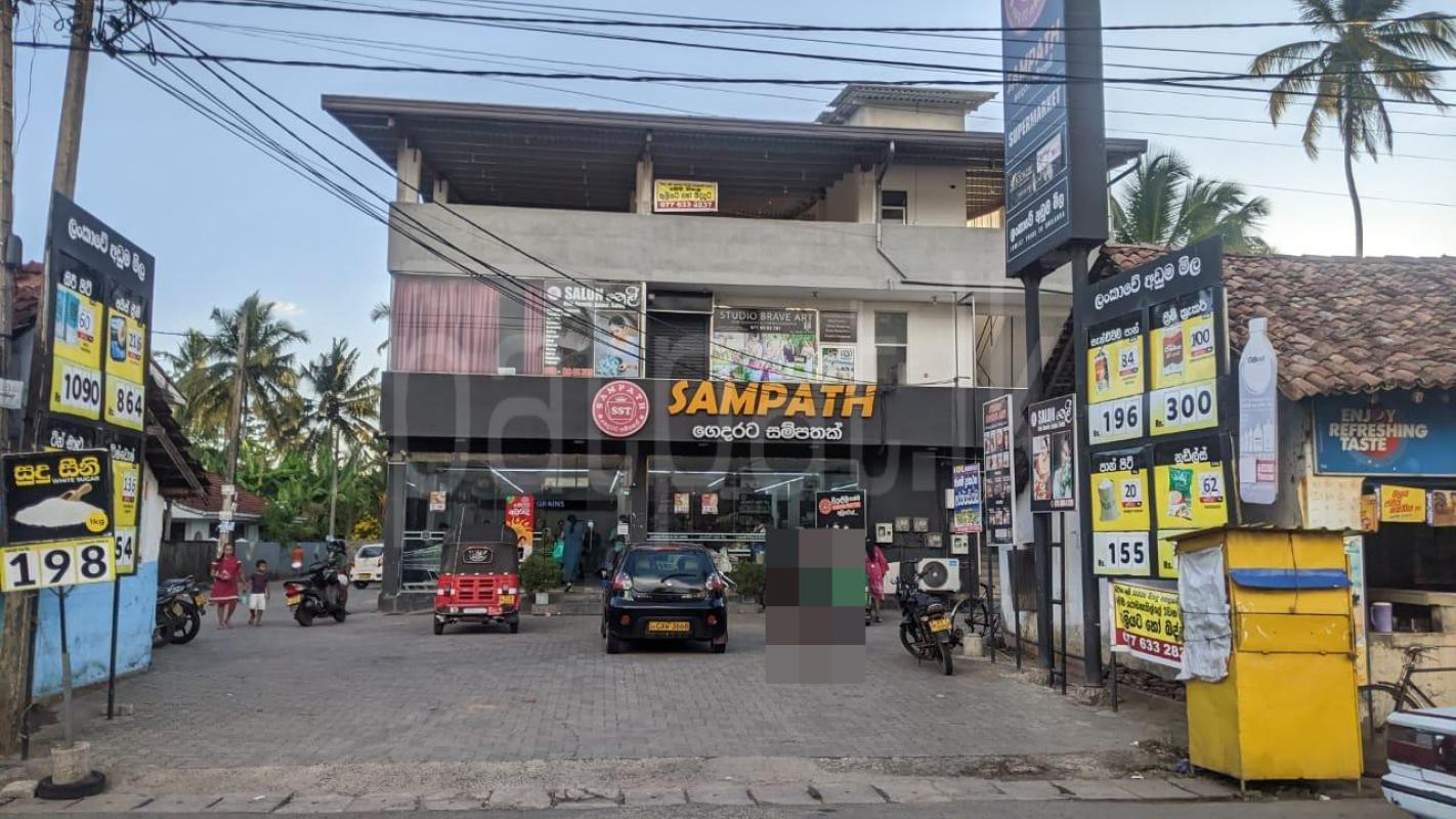 Building for Rent in Kalutara