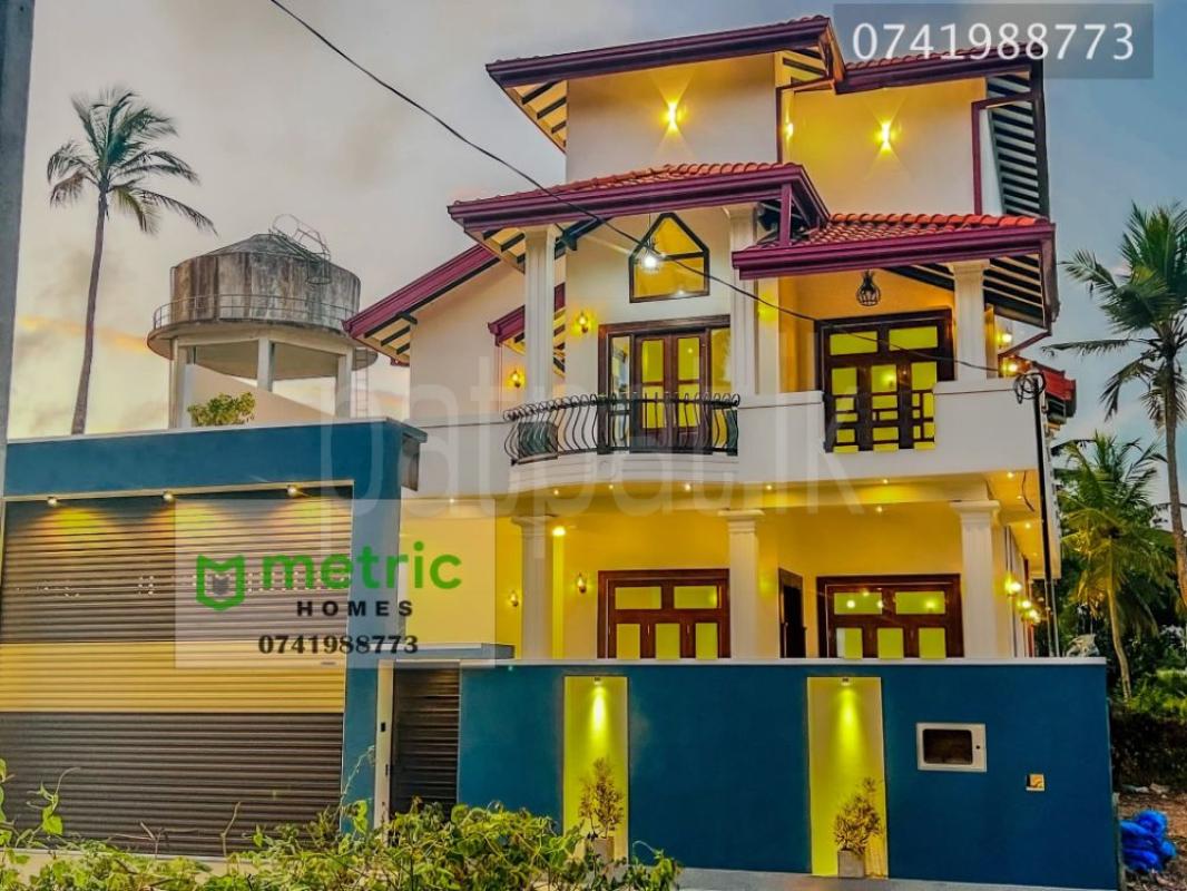 House for Sale in Negombo ads-image-1