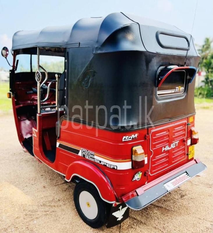 Advertisement image 4