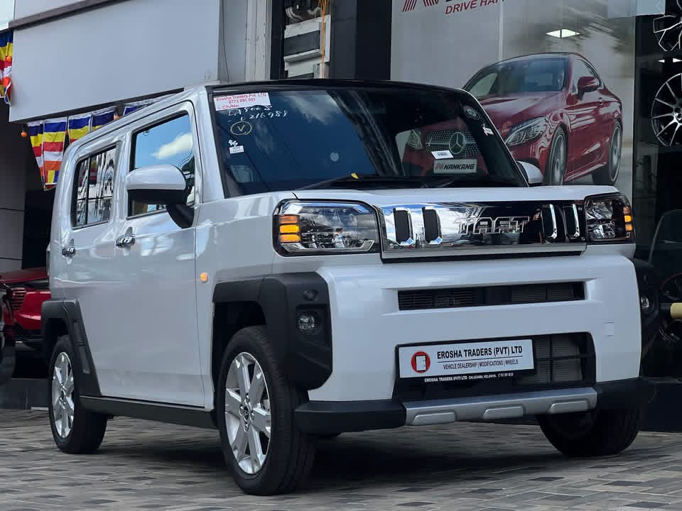 Daihatsu Taft 2025 ads-image-1