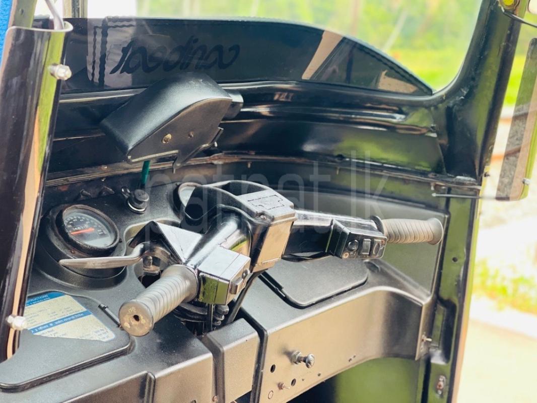 Advertisement image 6