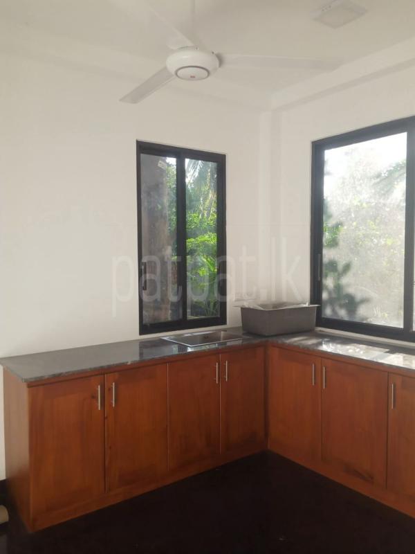 premium-listing-image