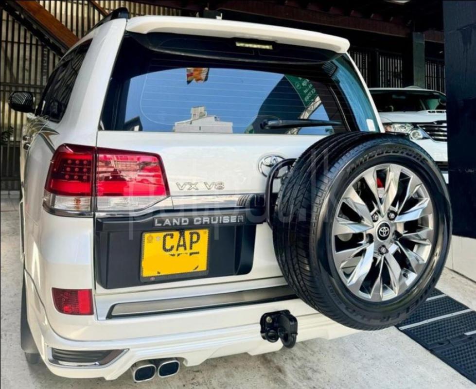 Advertisement image 3