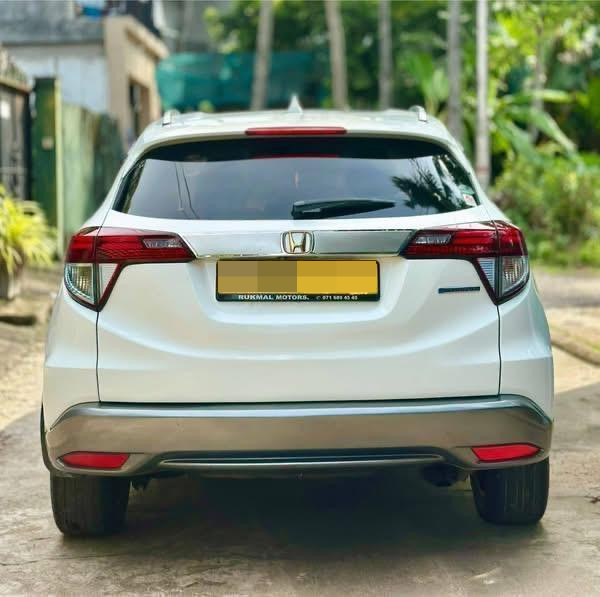 Honda Vezel 2014 - மறுசீரமைக்கப்பட்டது SUV sale in Sri Lanka - patpat.lk