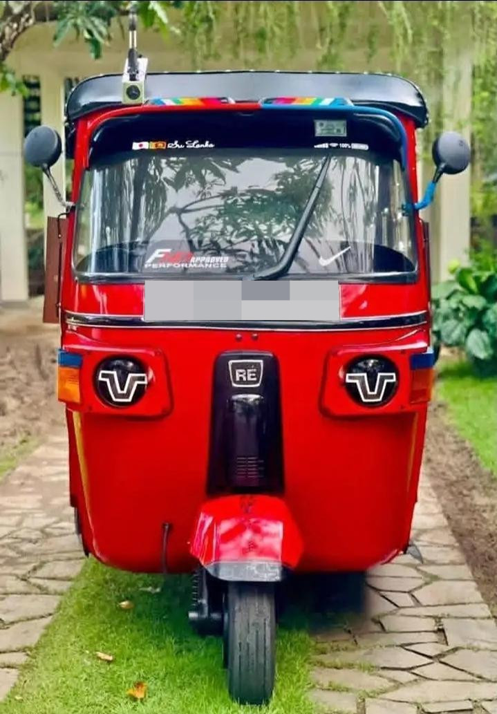 Bajaj 4 stroke 2012 - பயன்படுத்தப்பட்டது முச்சக்கர வண்டி sale in Sri Lanka - patpat.lk