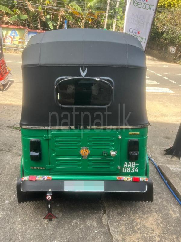 Bajaj 4 stroke 2012 - භාවිතා කරන ලද ත්‍රිරෝද රථය sale in Sri Lanka - patpat.lk