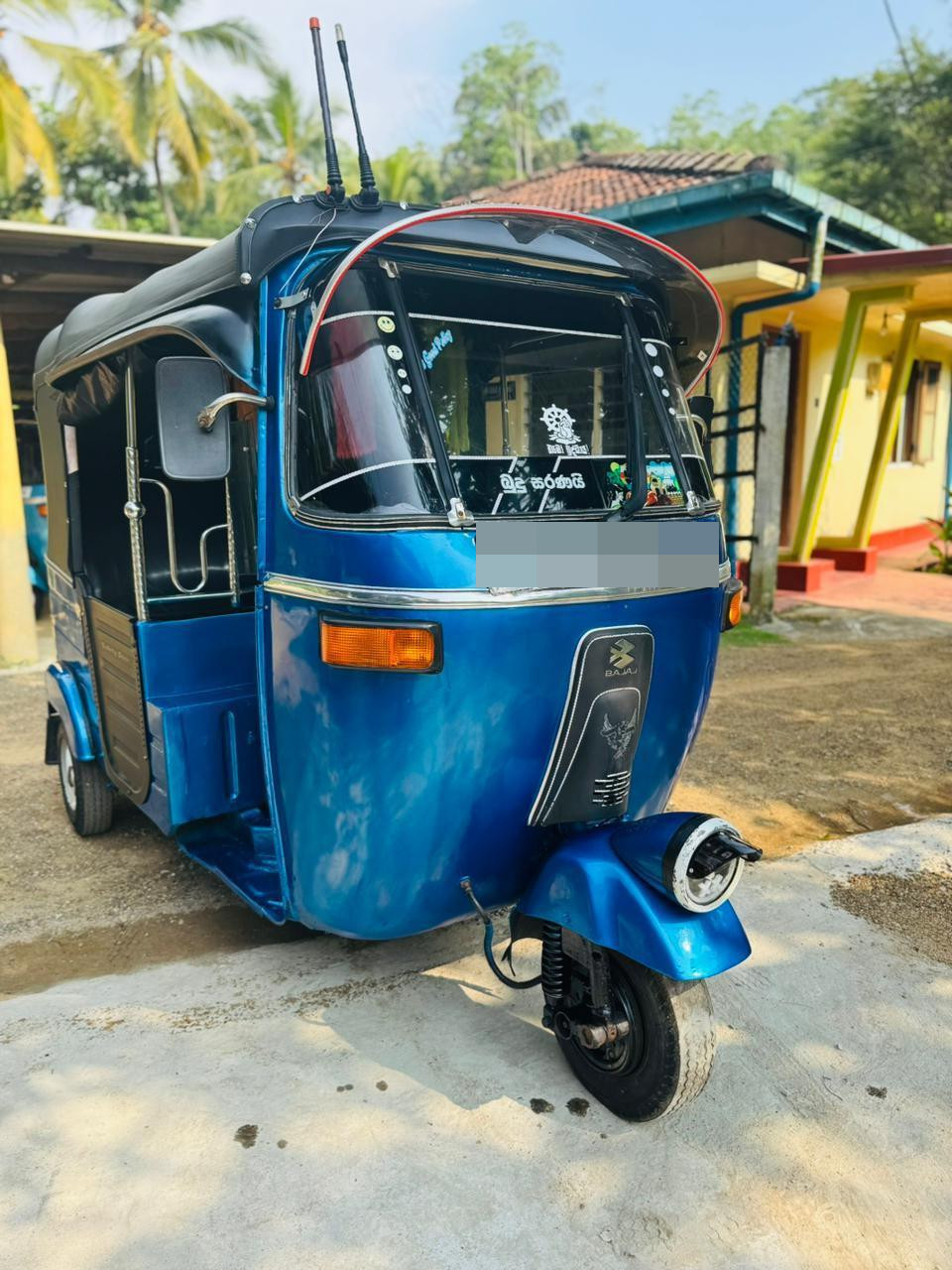 Bajaj Three Wheel 2004 - භාවිතා කරන ලද ත්‍රිරෝද රථය sale in Sri Lanka - patpat.lk