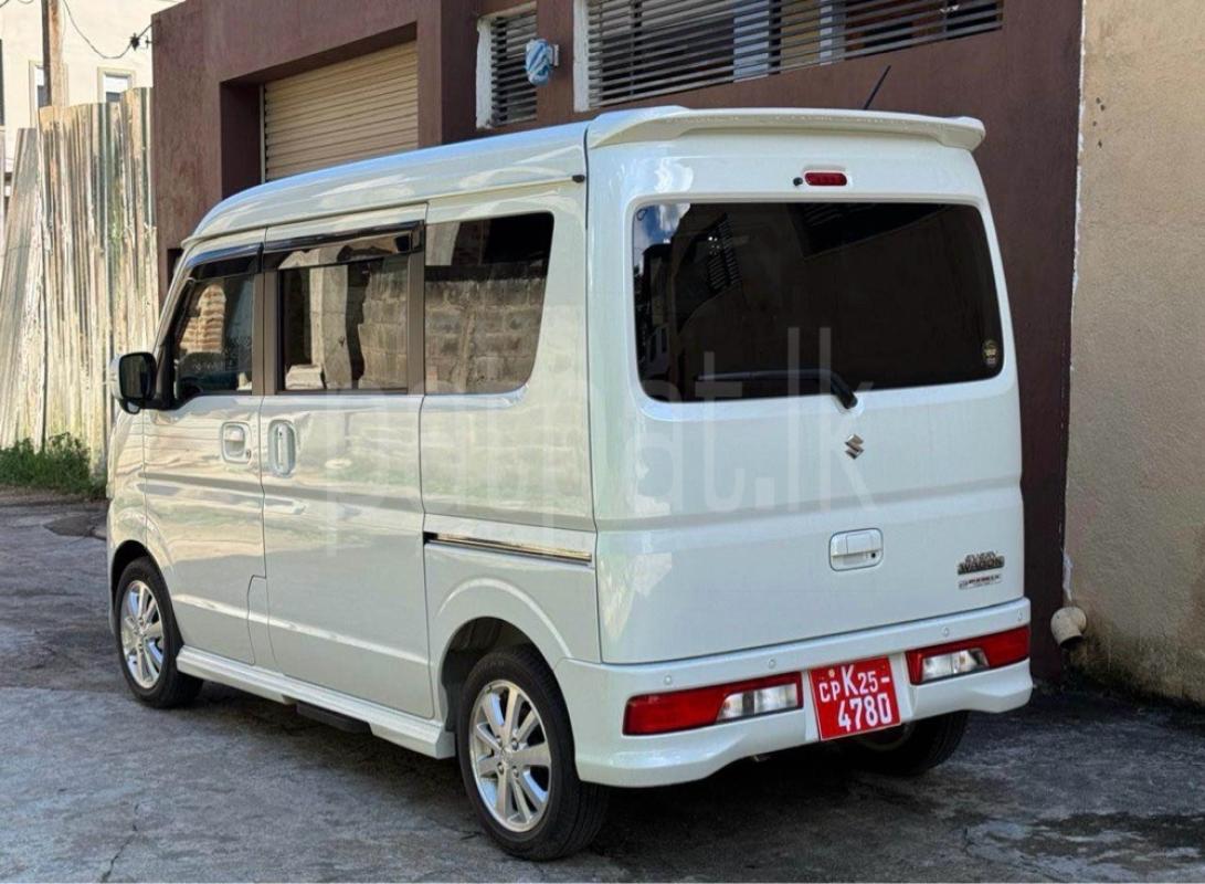 Advertisement image 3