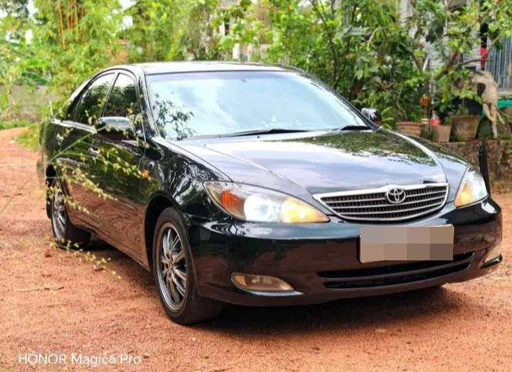 Toyota Camry 2002 - பயன்படுத்தப்பட்டது கார் sale in Sri Lanka - patpat.lk