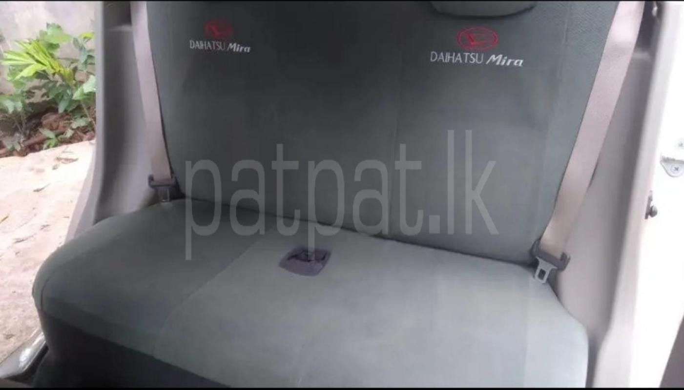 Advertisement image 6