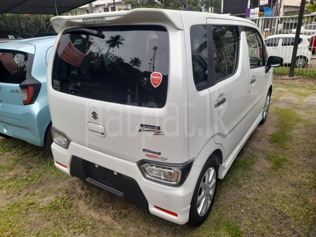 Advertisement image 4