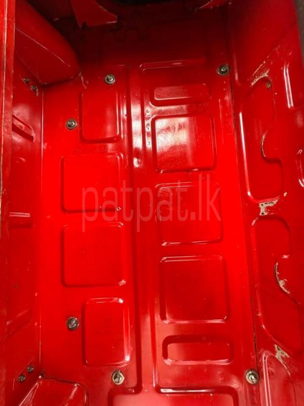 Bajaj 4 stroke 2019 - Used Three wheeler sale in Sri Lanka - patpat.lk