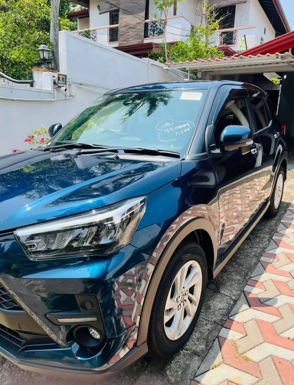 Toyota Raize 2024 - பயன்படுத்தப்பட்டது SUV sale in Sri Lanka - patpat.lk