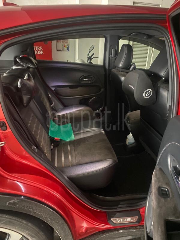 Advertisement image 6