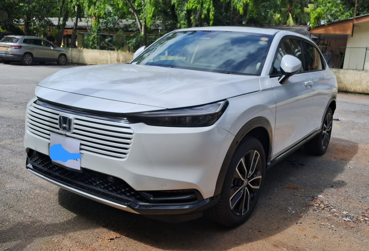Honda Vezel 2025 - අලුත් SUV රථය sale in Sri Lanka - patpat.lk