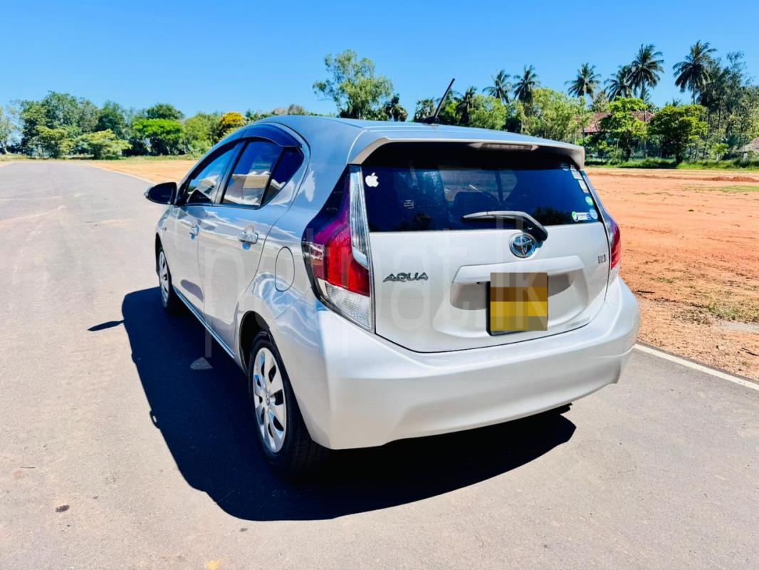 Toyota Aqua 2013 - Used Car sale in Sri Lanka - patpat.lk