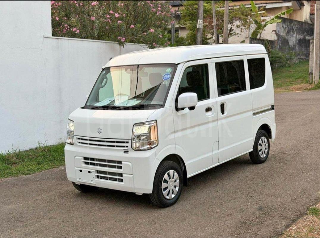 Advertisement image 1