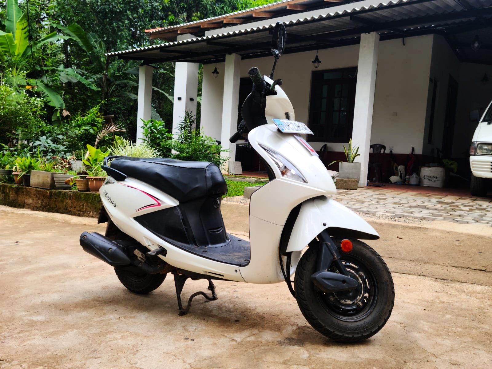 Hero Pleasure 2015 - Used Bike sale in Sri Lanka - patpat.lk