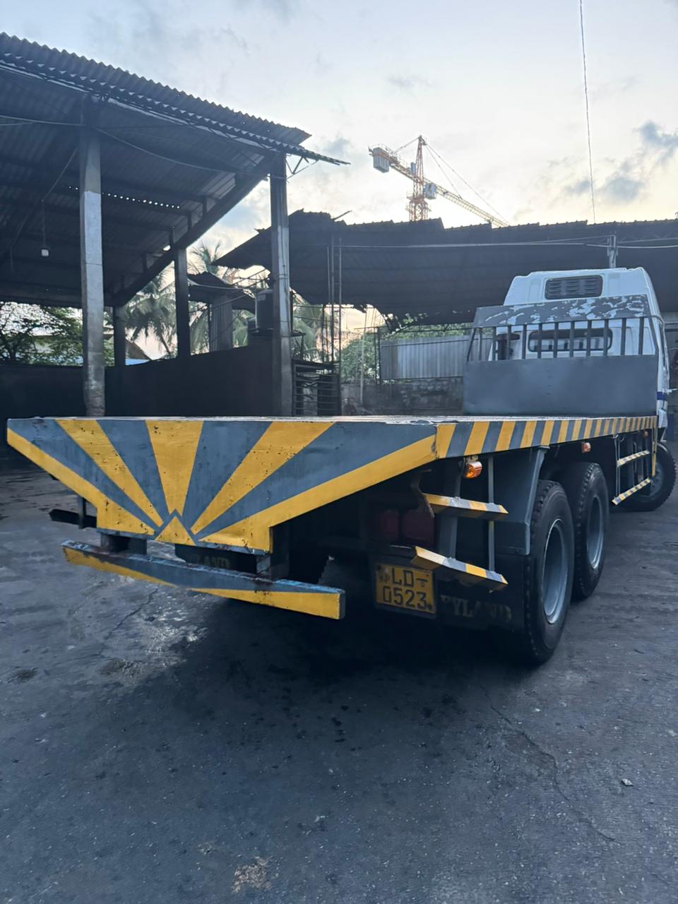 Ashok Leyland Tusker 2007 - භාවිතා කරන ලද ට්‍රක් රථය sale in Sri Lanka - patpat.lk