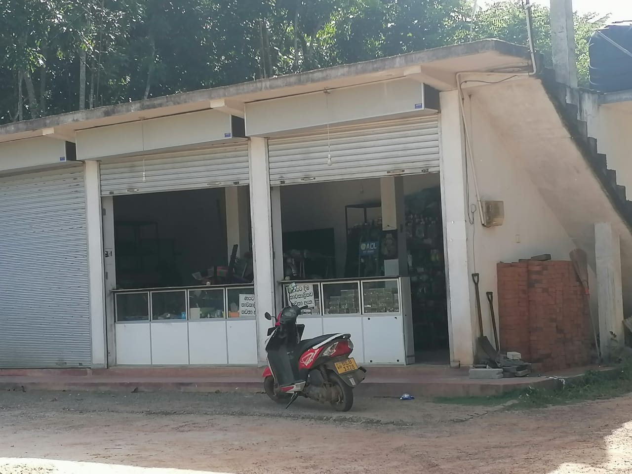 Building for Sale in Udugampola
