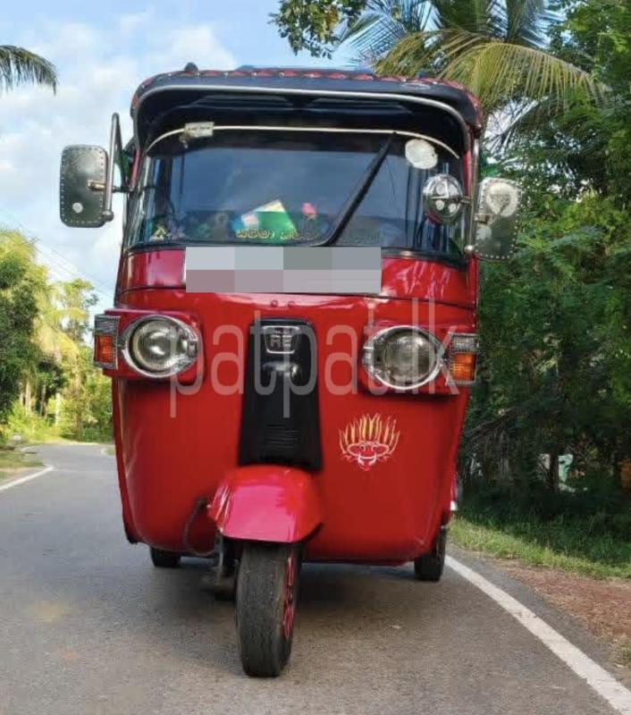 Bajaj 4 stroke 2012 - Used Three wheeler sale in Sri Lanka - patpat.lk