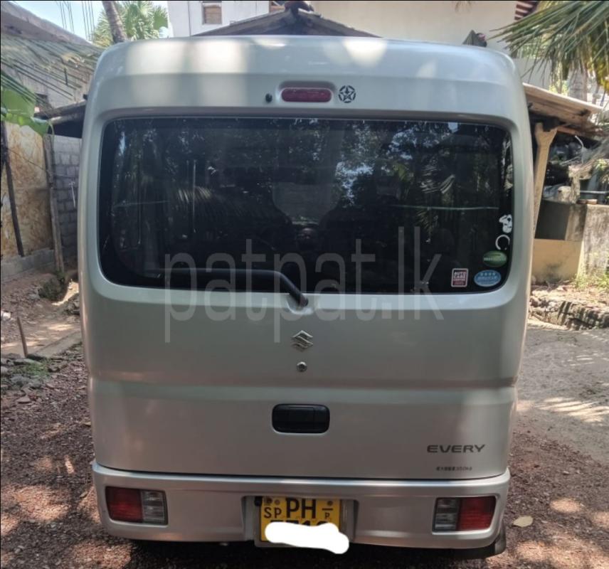 Advertisement image 4