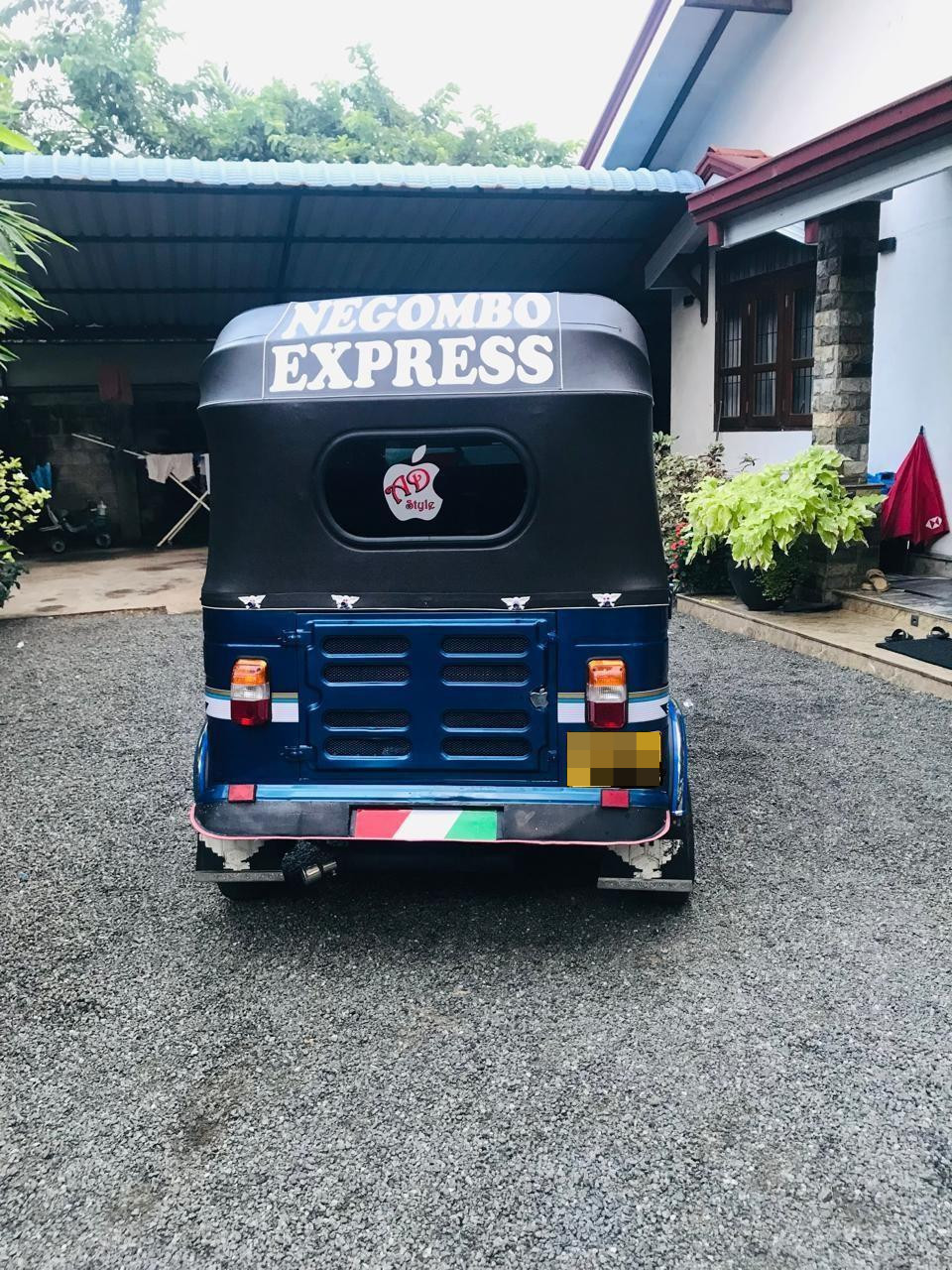 Bajaj 4 stroke 2010 - Used Three wheeler sale in Sri Lanka - patpat.lk