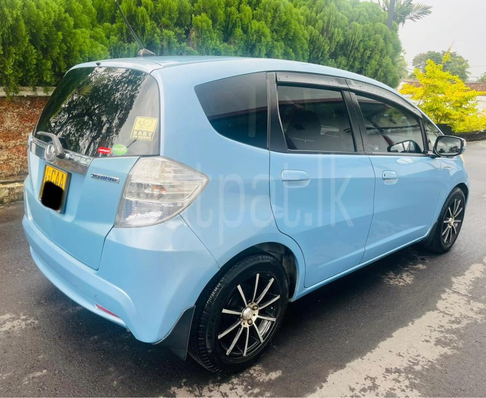 Advertisement image 6