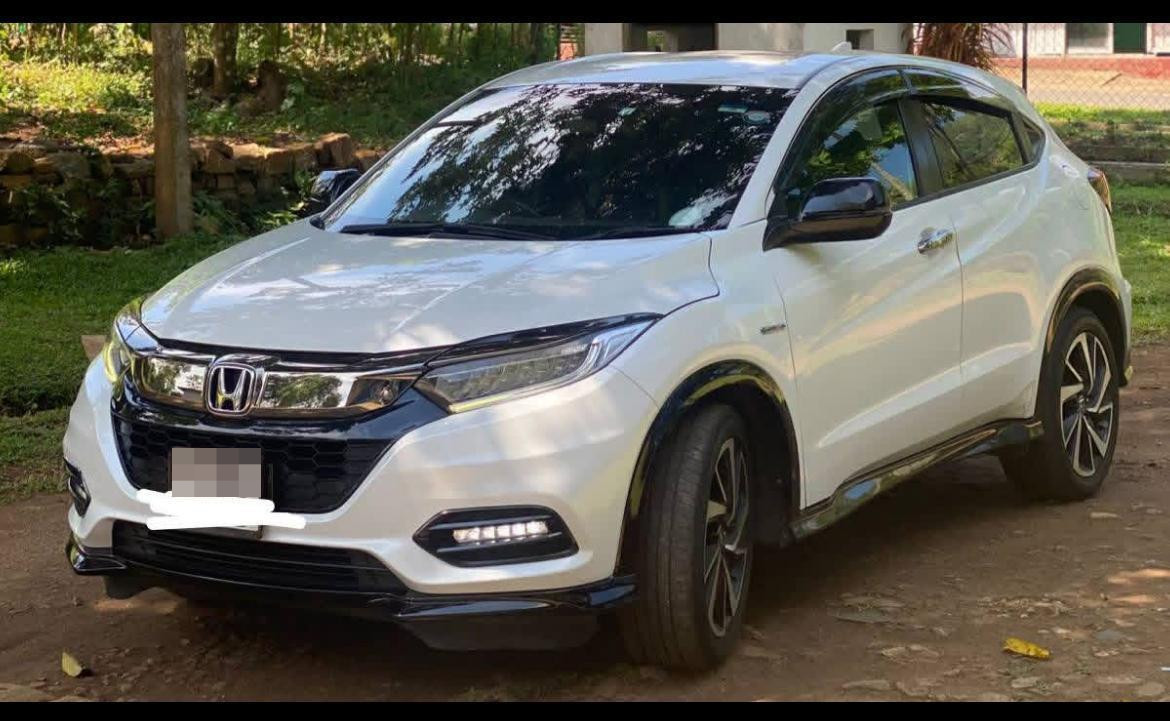 Honda Vezel 2018 - பயன்படுத்தப்பட்டது SUV sale in Sri Lanka - patpat.lk