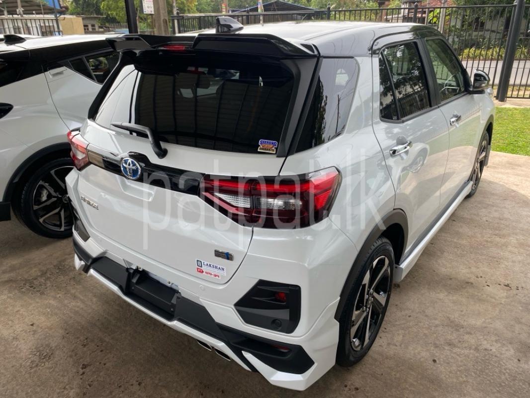 Advertisement image 4