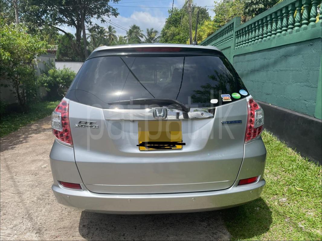 Advertisement image 3