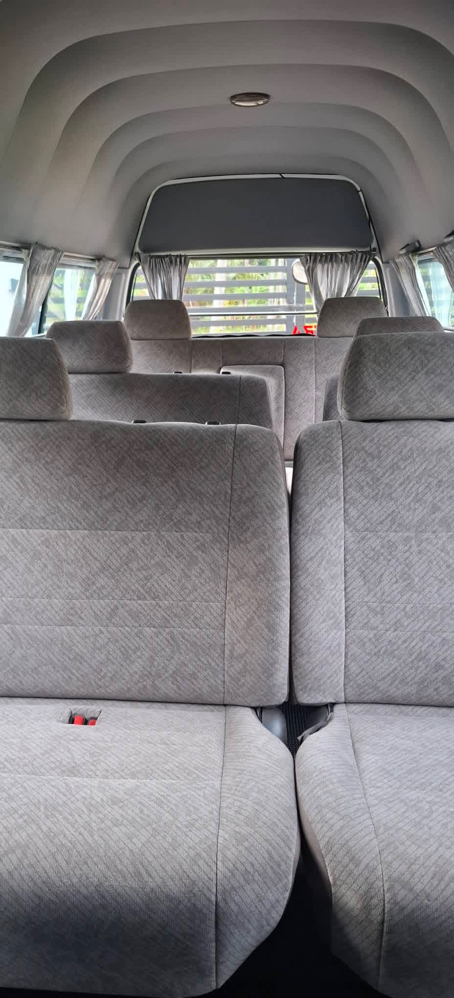 Toyota Hiace 2005 - Used Van sale in Sri Lanka - patpat.lk