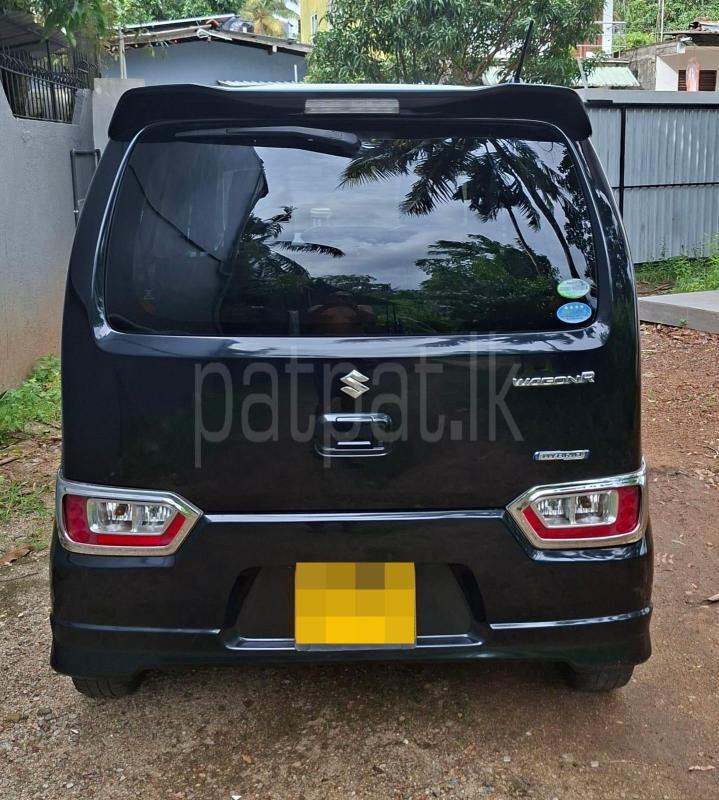 Suzuki Wagon R 2017 - භාවිතා කරන ලද කාර් sale in Sri Lanka - patpat.lk