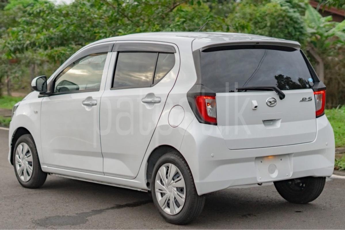 Advertisement image 6