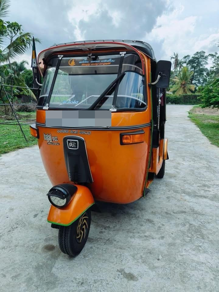 Bajaj Three Wheel 2006 - பயன்படுத்தப்பட்டது முச்சக்கர வண்டி sale in Sri Lanka - patpat.lk