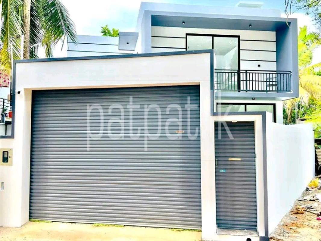 Advertisement image 6