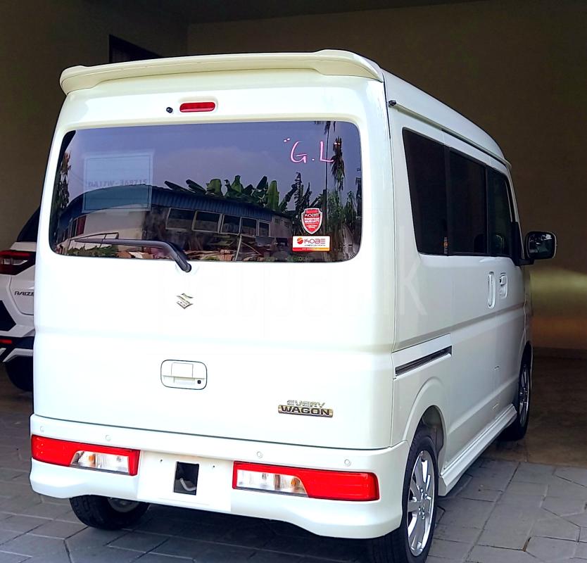 Advertisement image 4