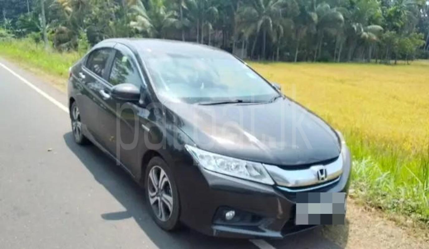 Honda Grace 2014 - Used Car sale in Sri Lanka - patpat.lk