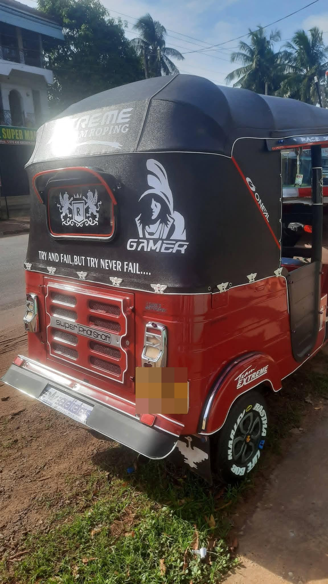 Bajaj 4 stroke 2016 - பயன்படுத்தப்பட்டது முச்சக்கர வண்டி sale in Sri Lanka - patpat.lk