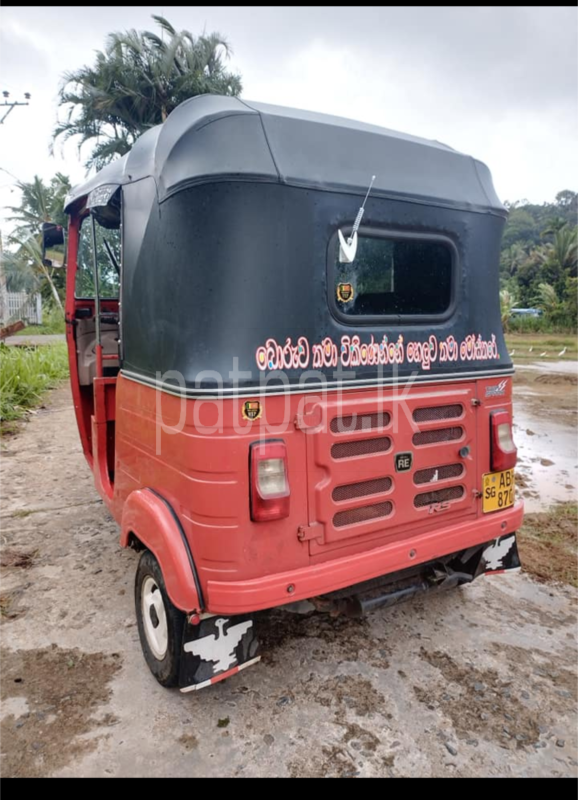 Bajaj 4 stroke 2015 - භාවිතා කරන ලද ත්‍රිරෝද රථය sale in Sri Lanka - patpat.lk