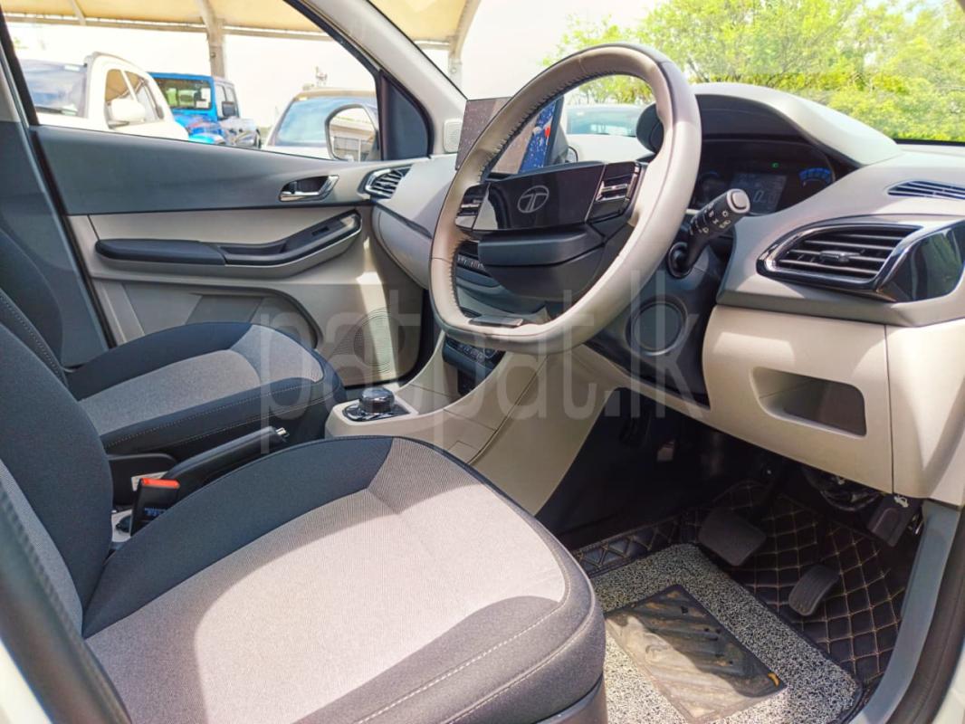 Tata Tiago 2025 - சான்றளிக்கப்பட்டது கார் sale in Sri Lanka - patpat.lk