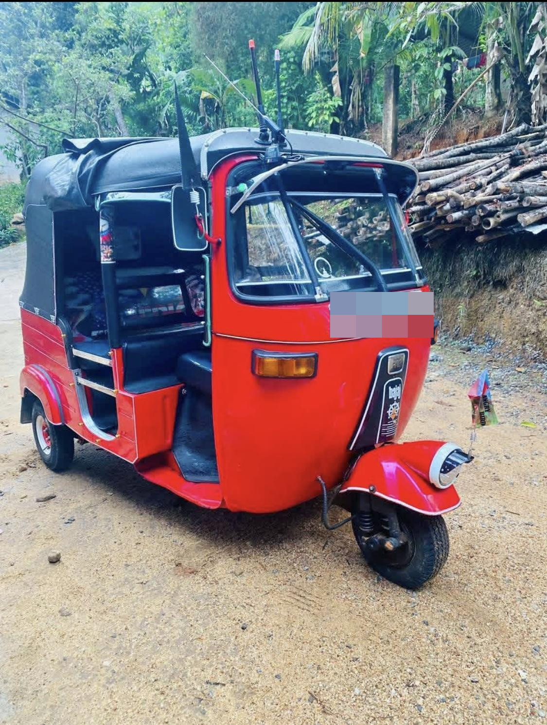Bajaj Three Wheel 2004 - භාවිතා කරන ලද ත්‍රිරෝද රථය sale in Sri Lanka - patpat.lk