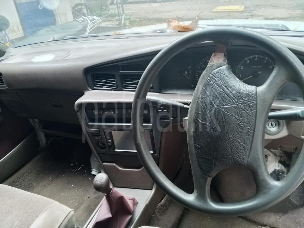 Toyota Corona 1991 - Used Car sale in Sri Lanka - patpat.lk