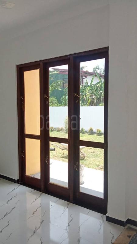House for Sale in Kahathuduwa