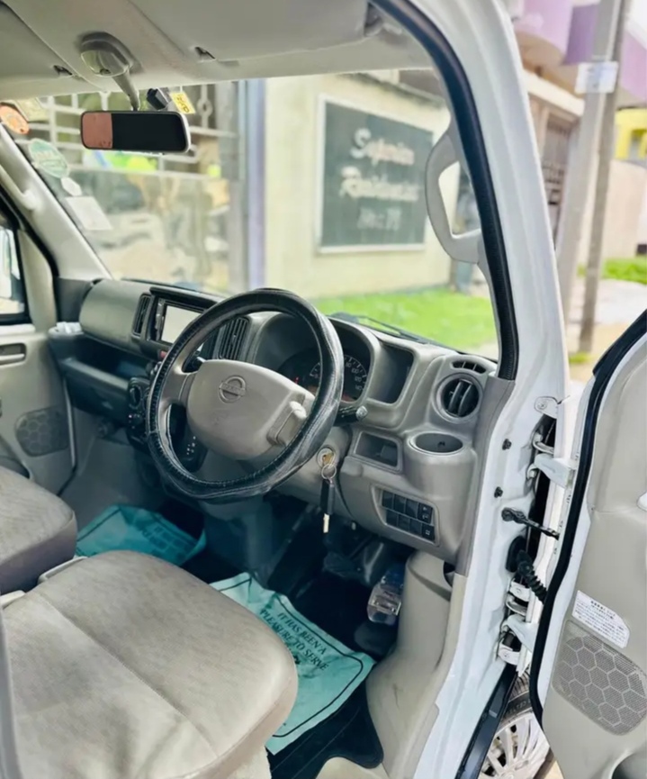 Nissan Clipper 2020 - பயன்படுத்தப்பட்டது வேன் sale in Sri Lanka - patpat.lk